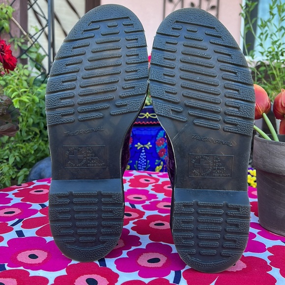 💕 Dr. Martens Purple Shimmer 14482 Crushed Velvet Oxfords 💕 - Picture 4 of 17